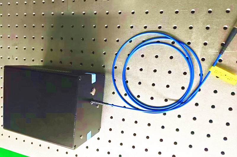 三色光RGB激光器